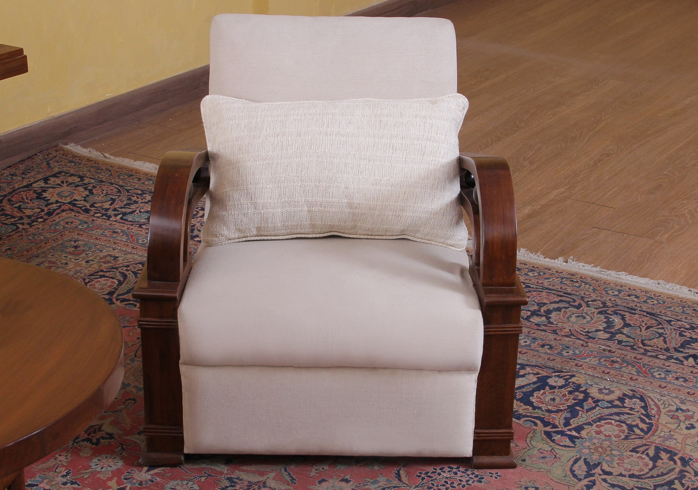 Eros Antique Sofa Set