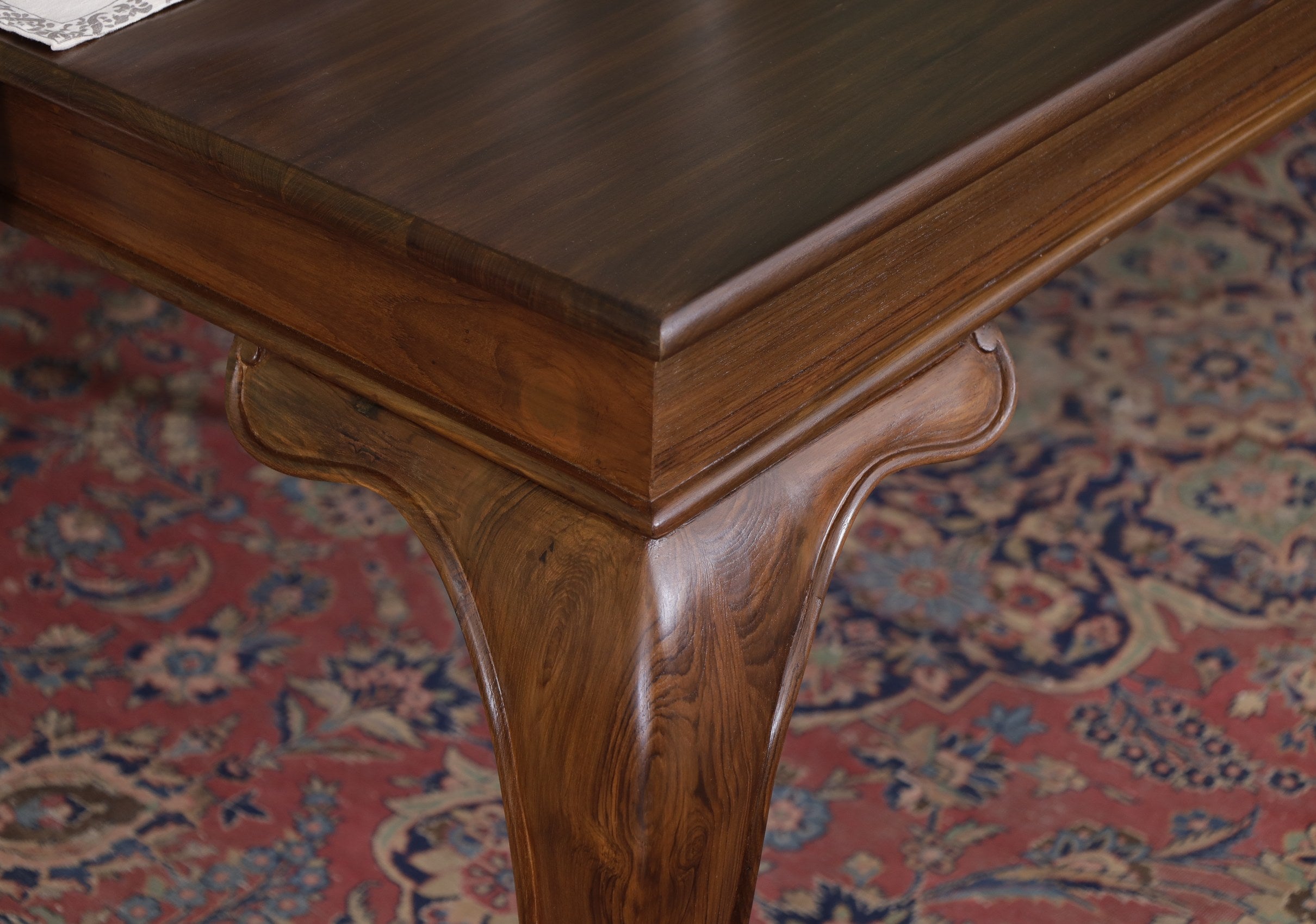 Ludwig Dining Table