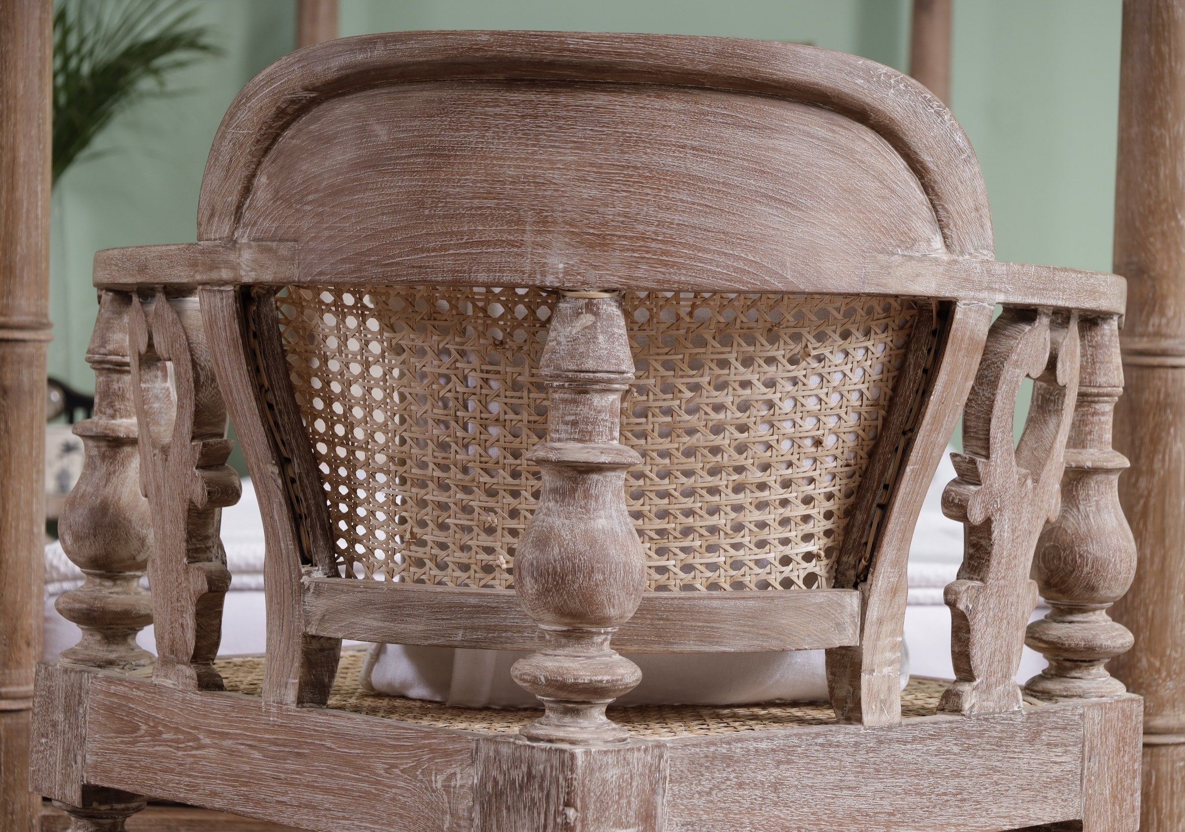 Mallaby Corner Chair