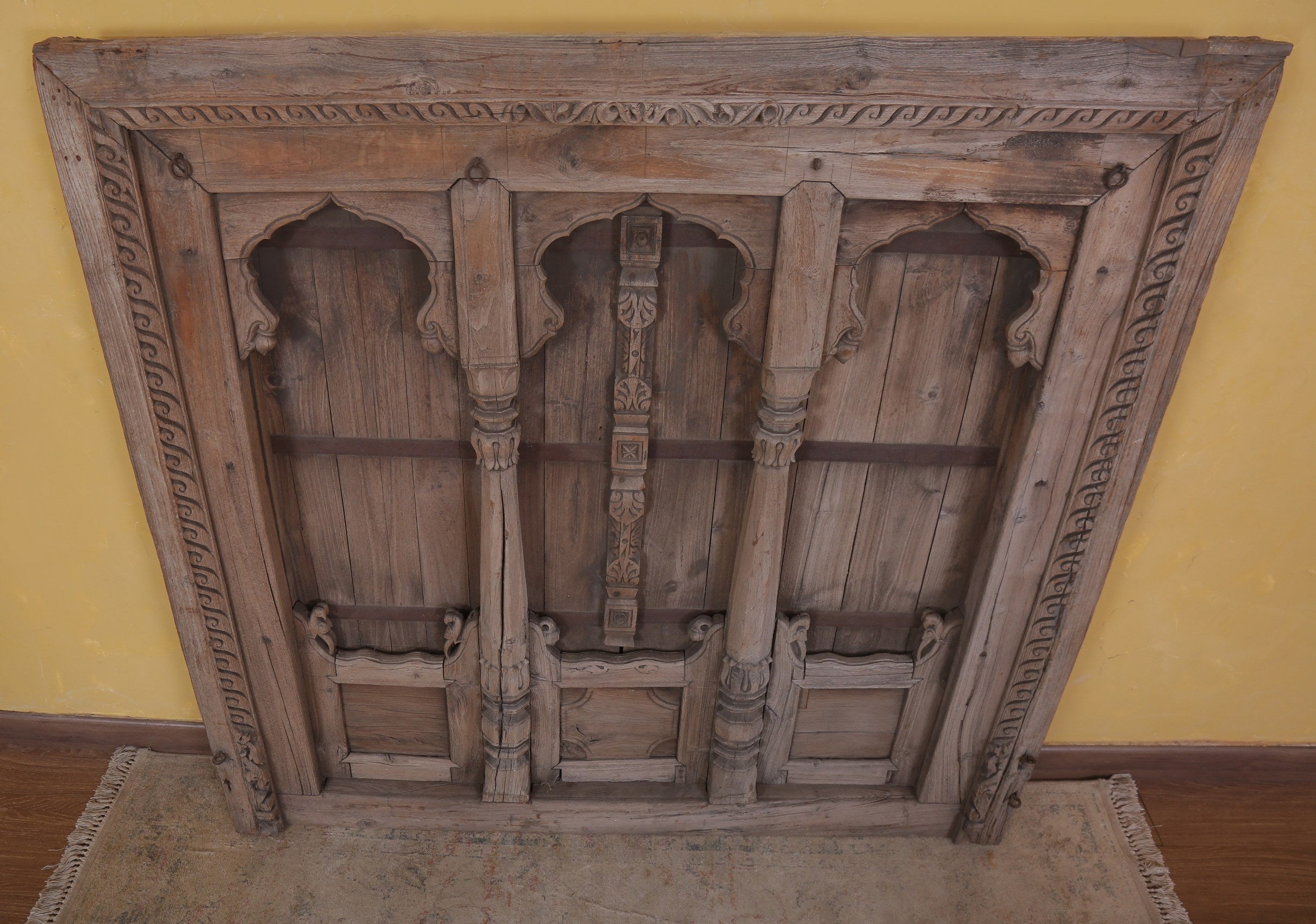 Zelman Jharokha