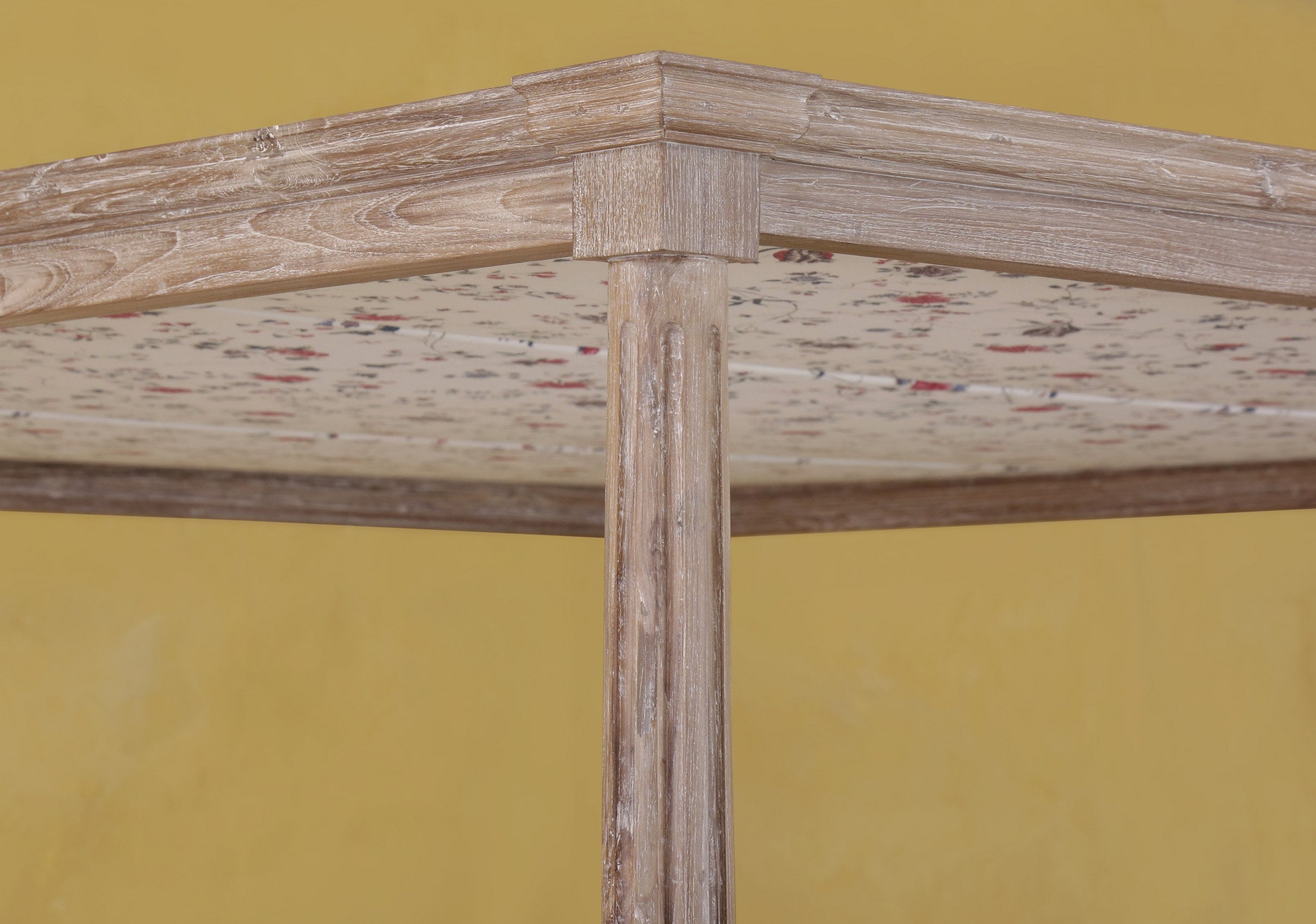 Darsey Fluted Bed