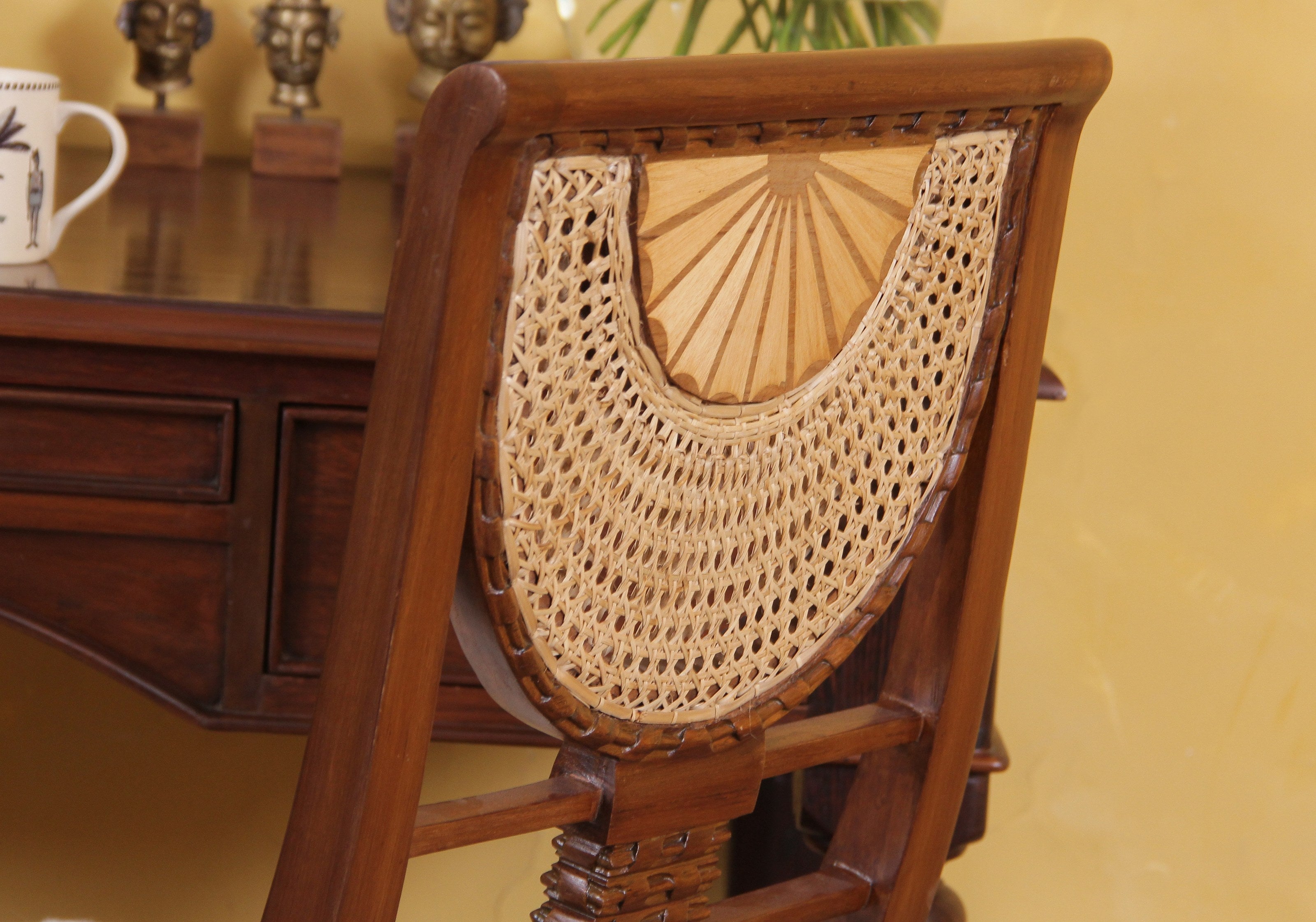 Everett Chair