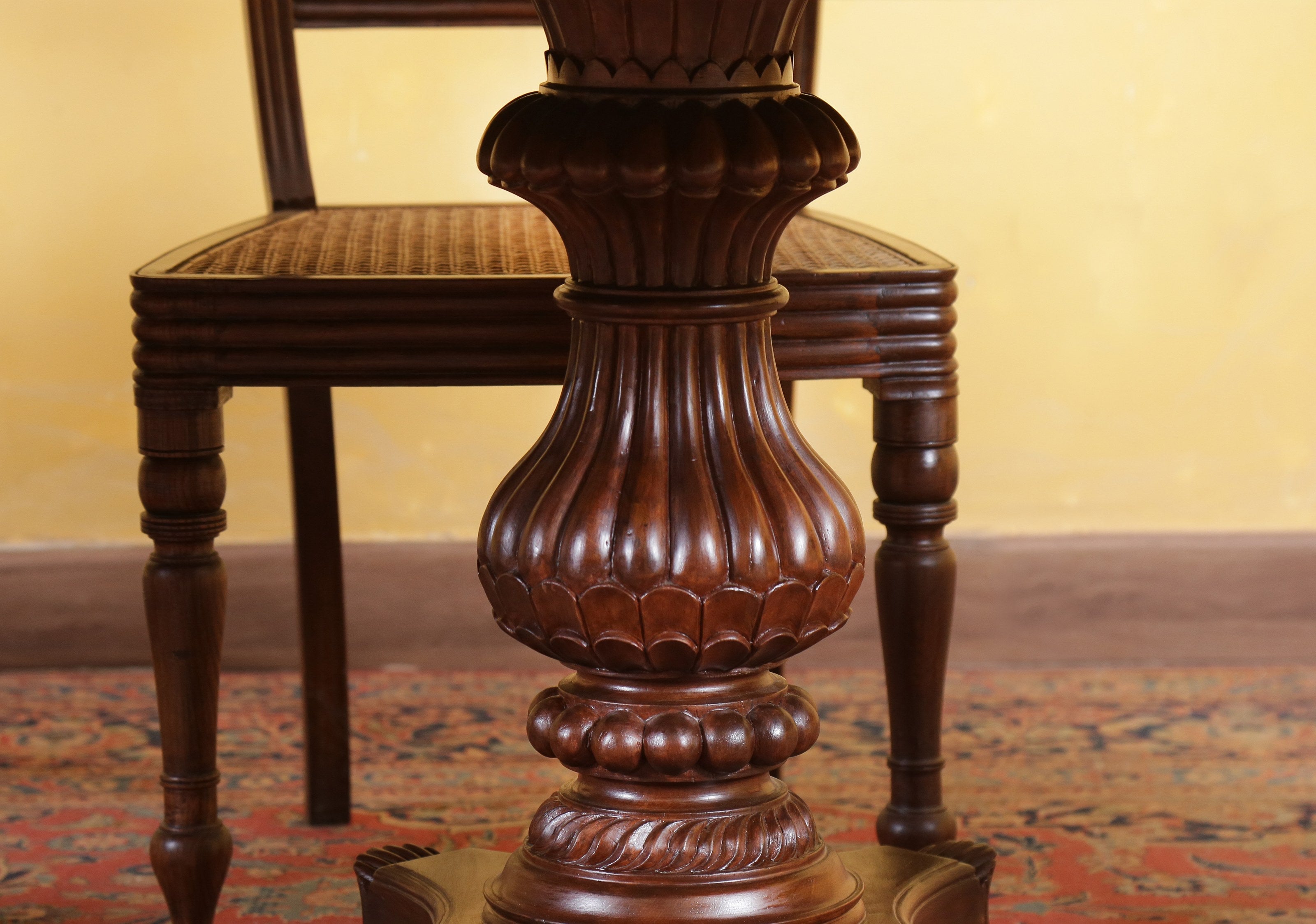 Darvell Dining Table