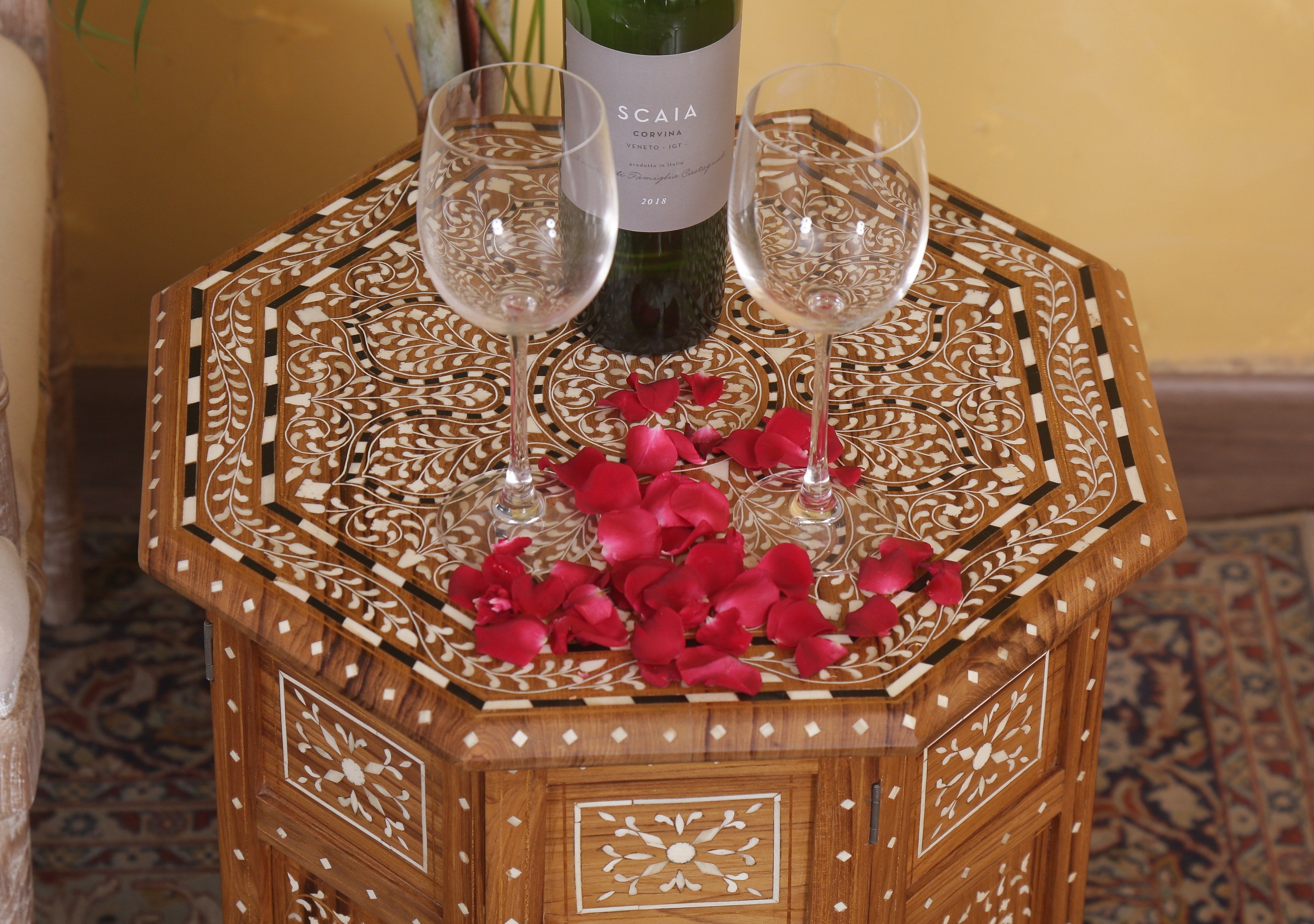 Chisisi Table
