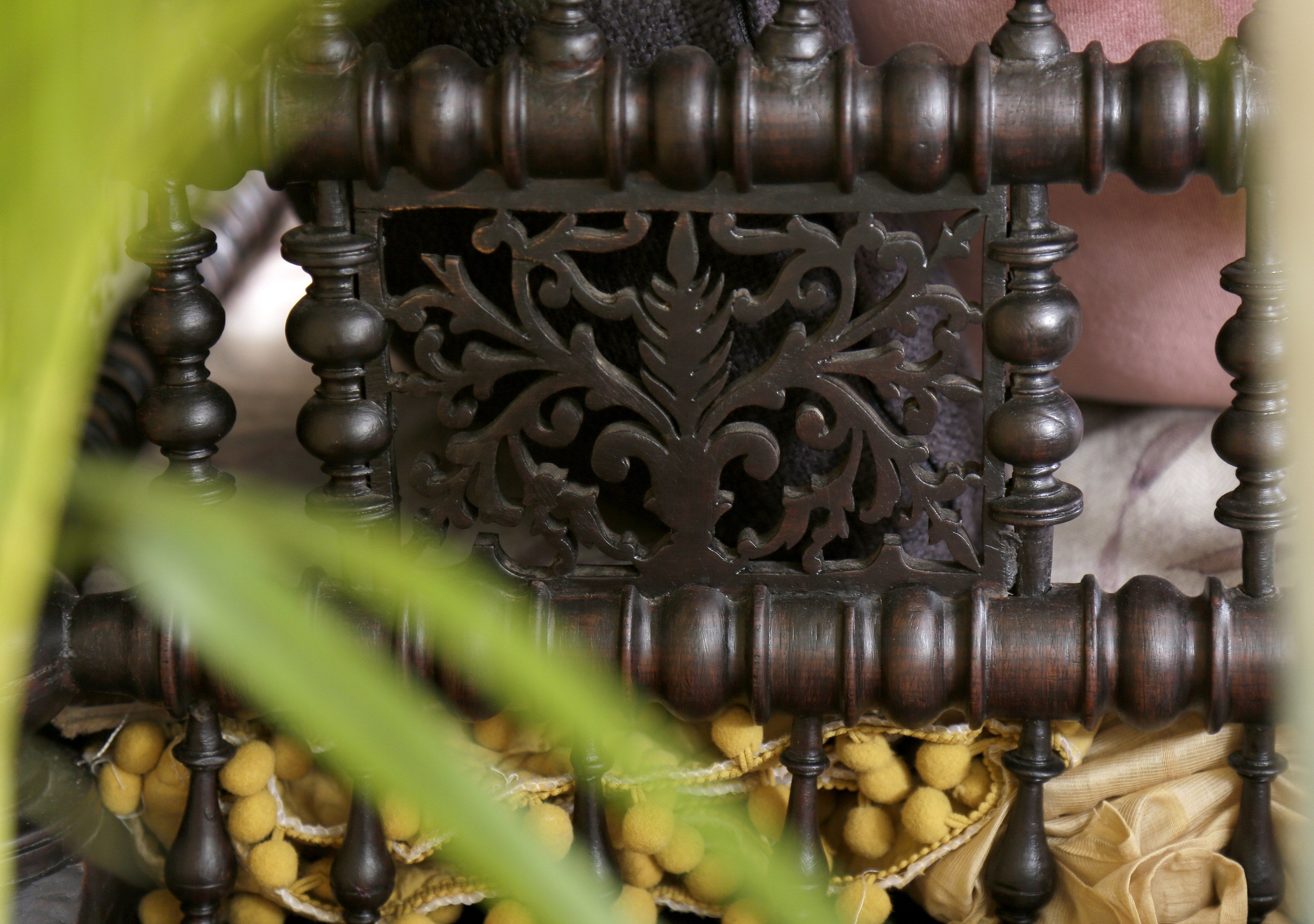 Gifford Antique Day Bed