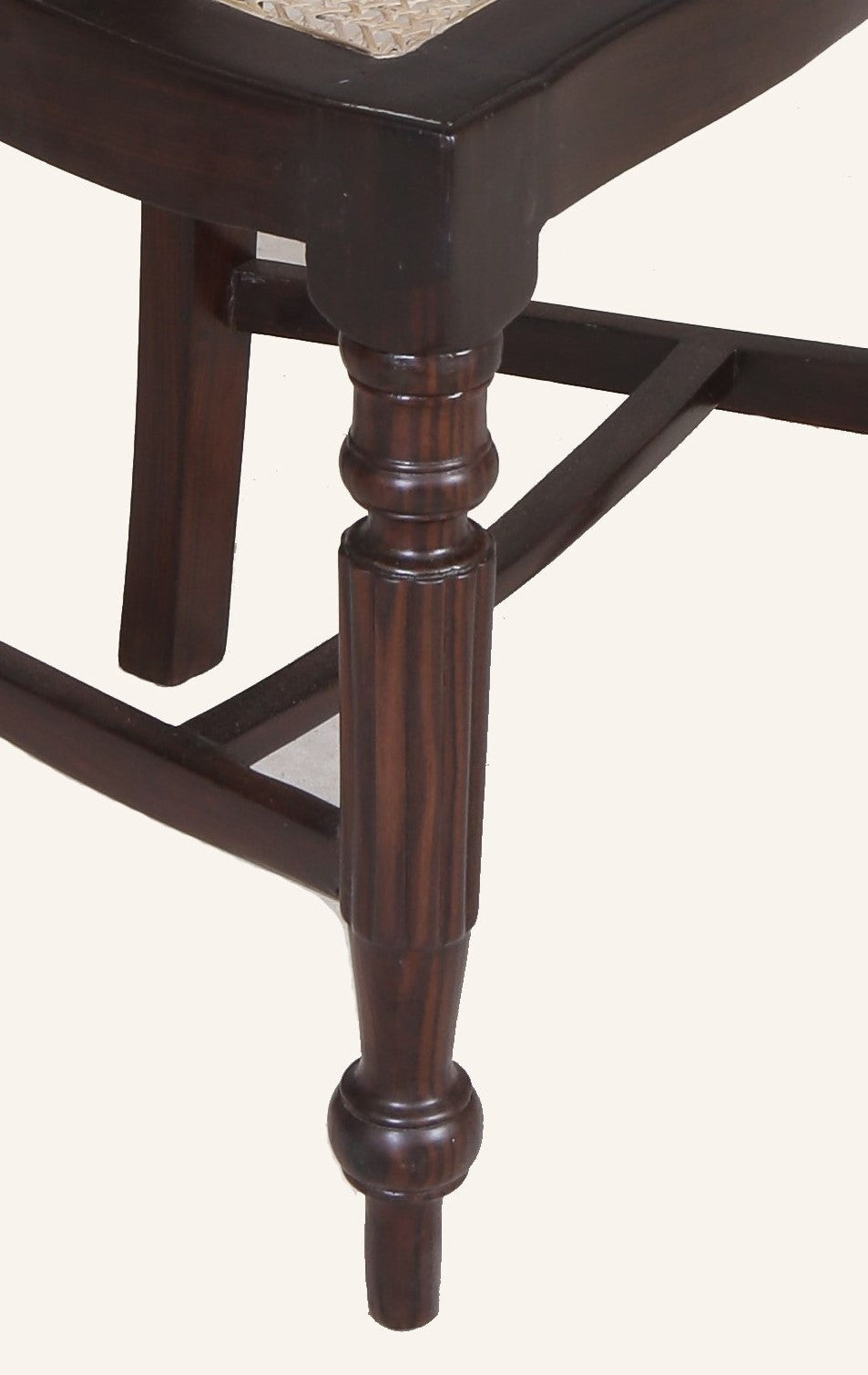 Hernan Chair