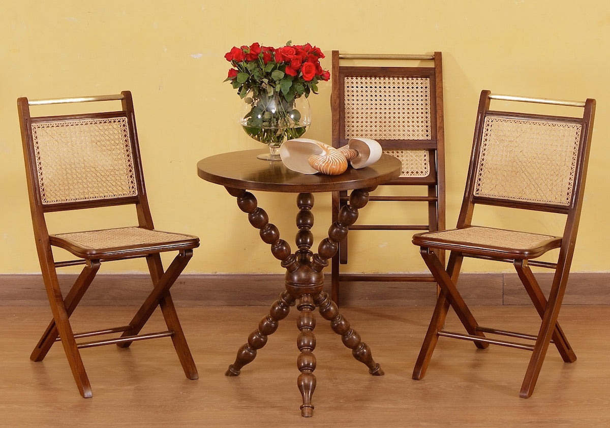 Thompson Folding Chair