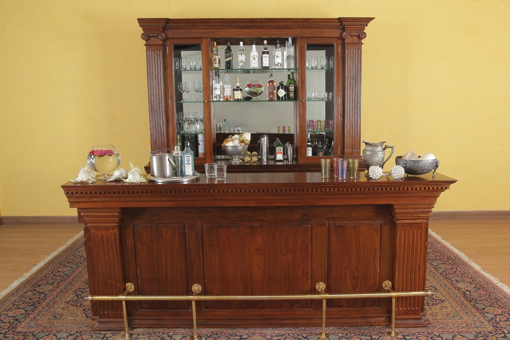 Torrington Bar Counter