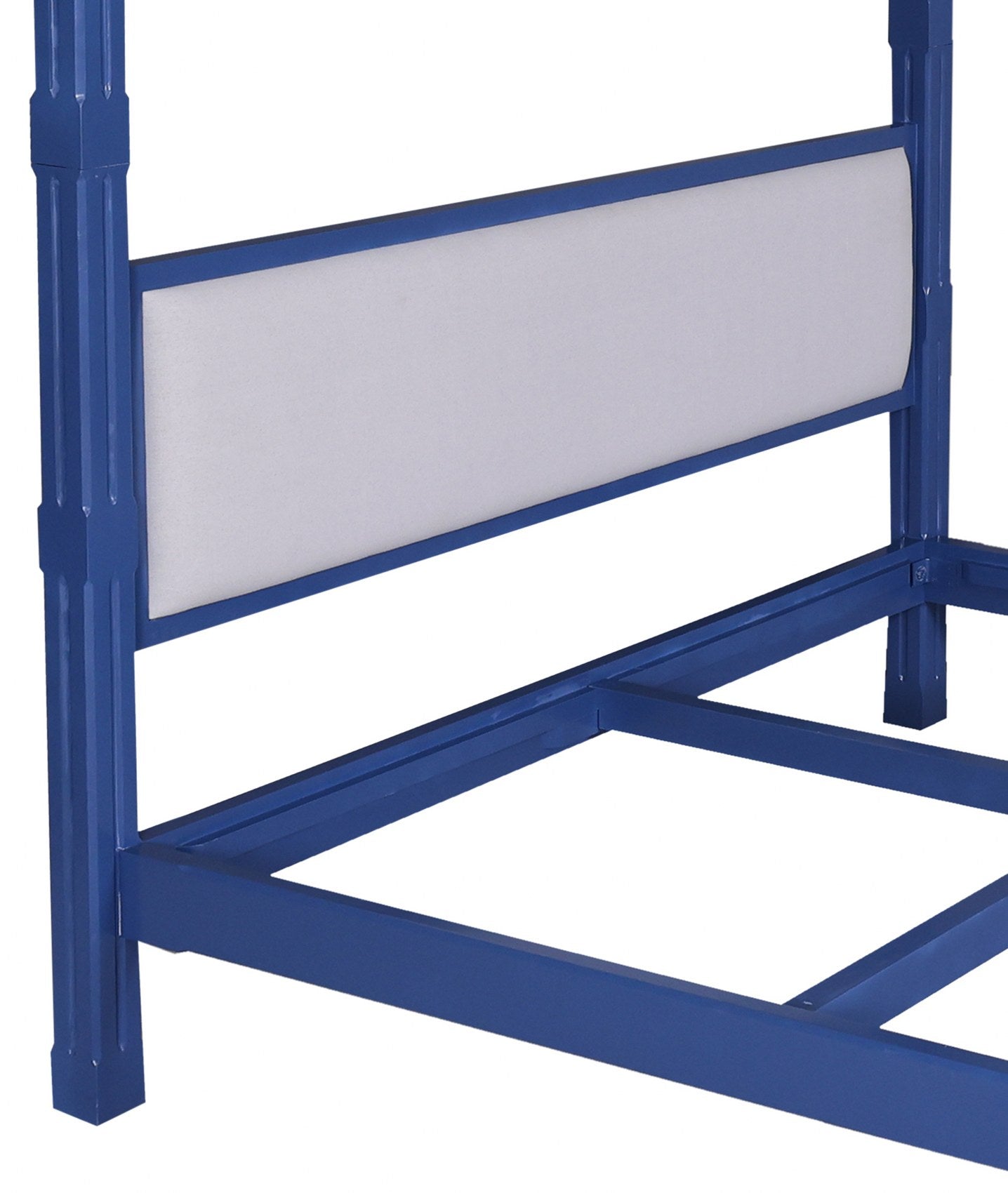 Prence Poster Bed