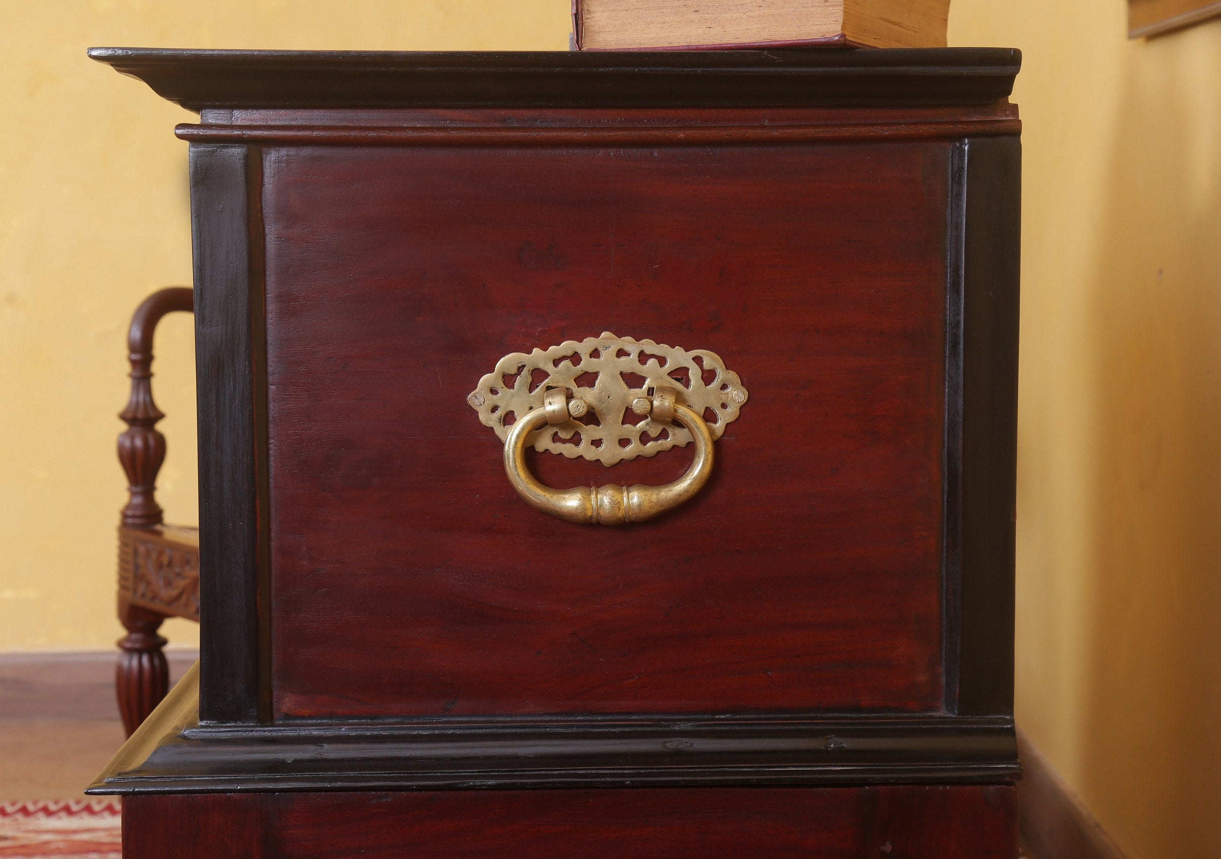 Boreham Antique Chest