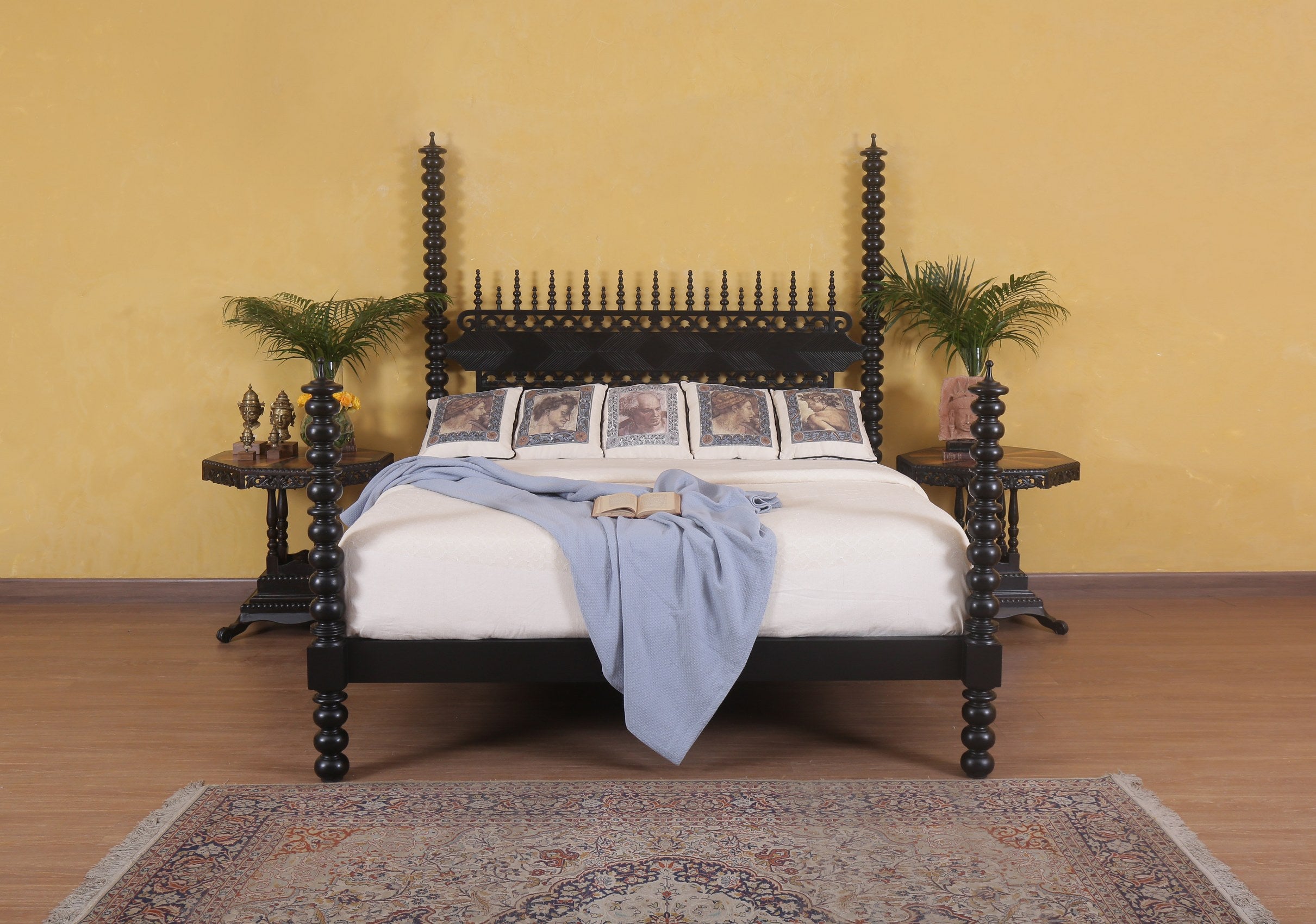 Roxwell Bed