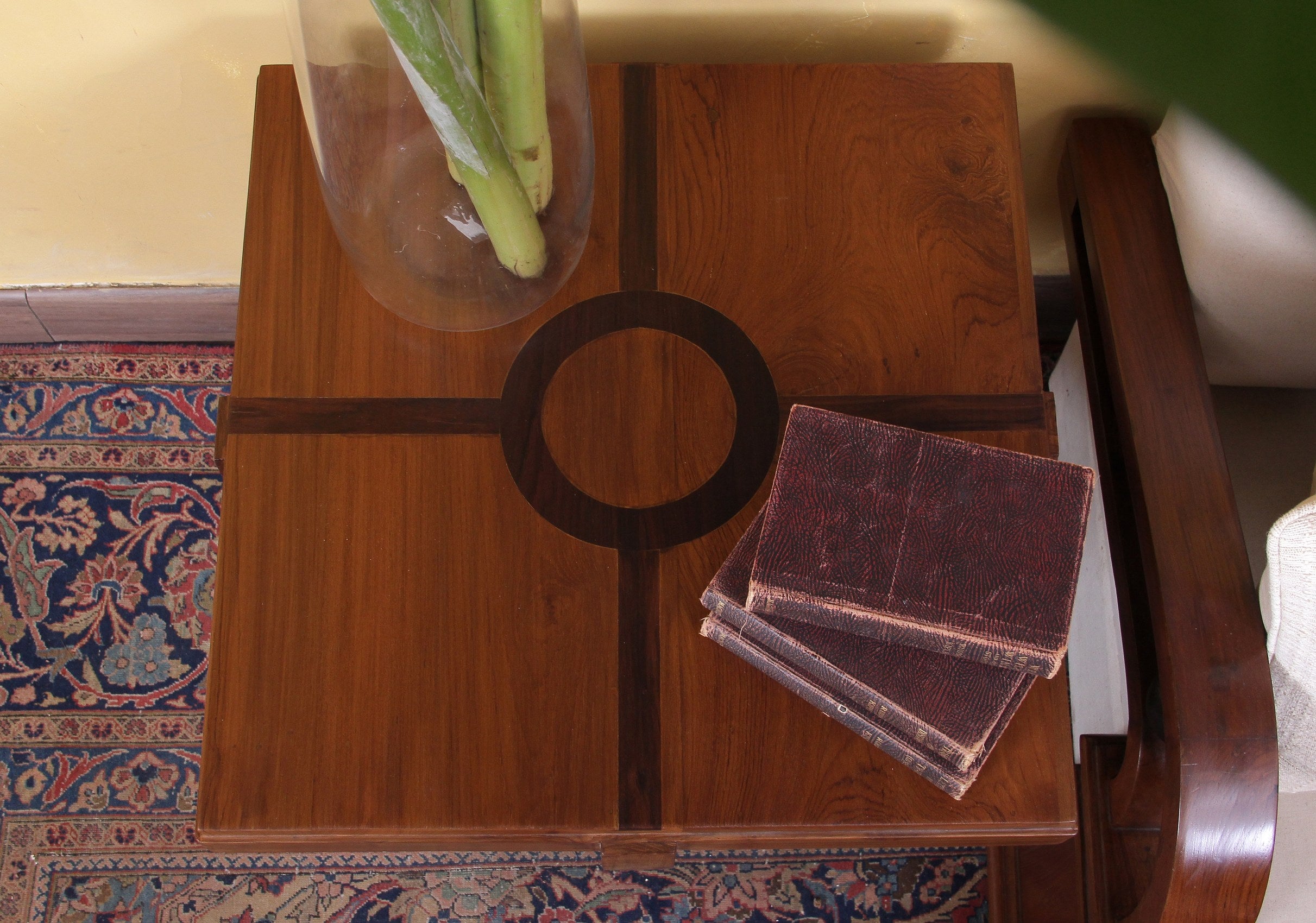 Deveux Table