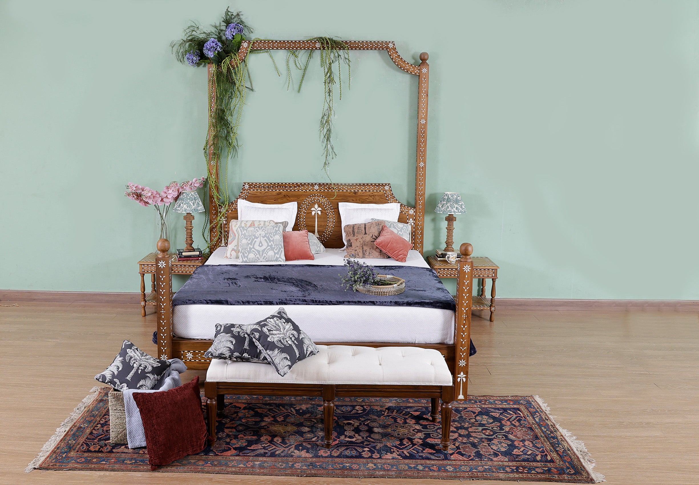 Wilmot Inlaid Bed