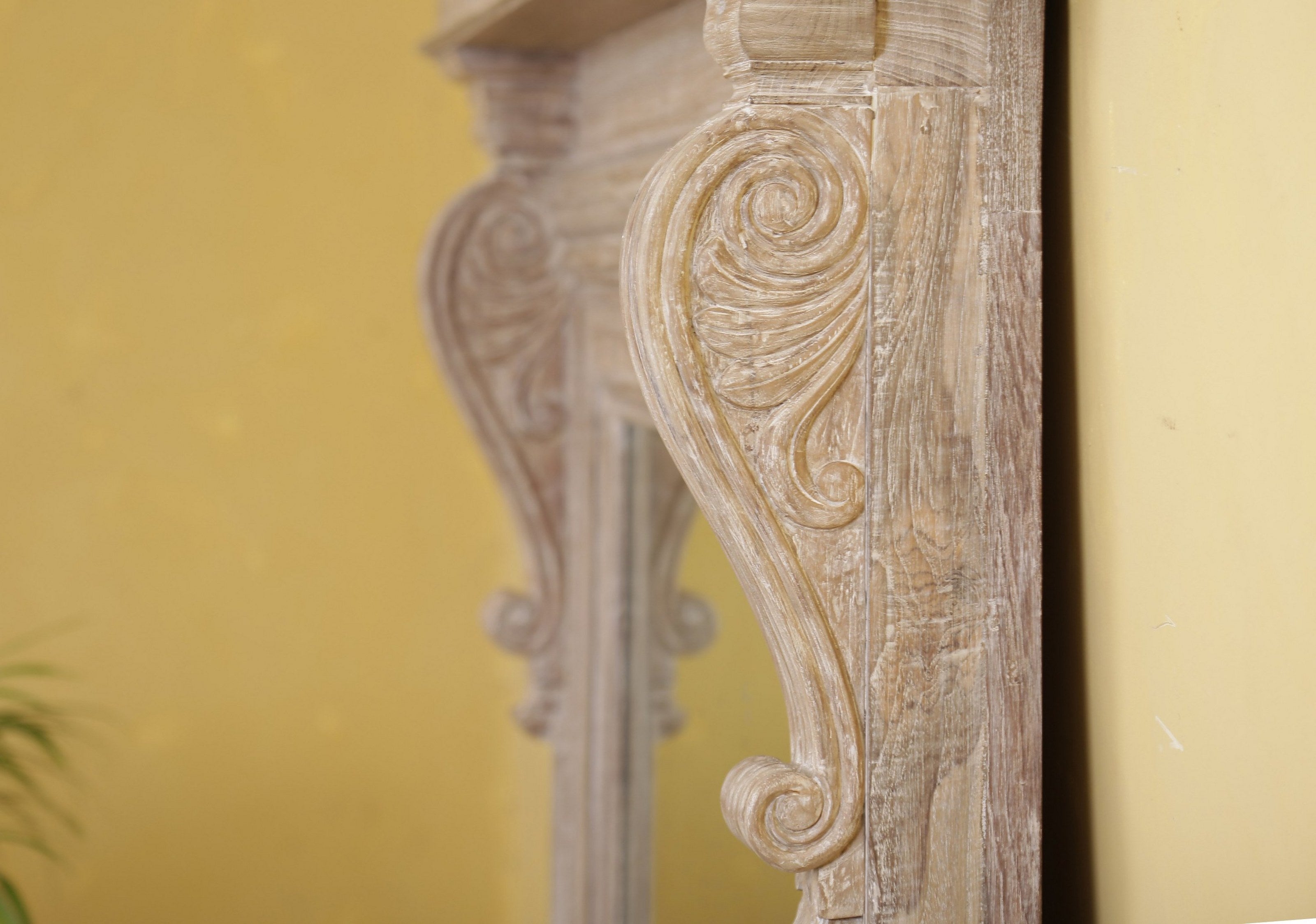 Pollock Shell Mirror Frame