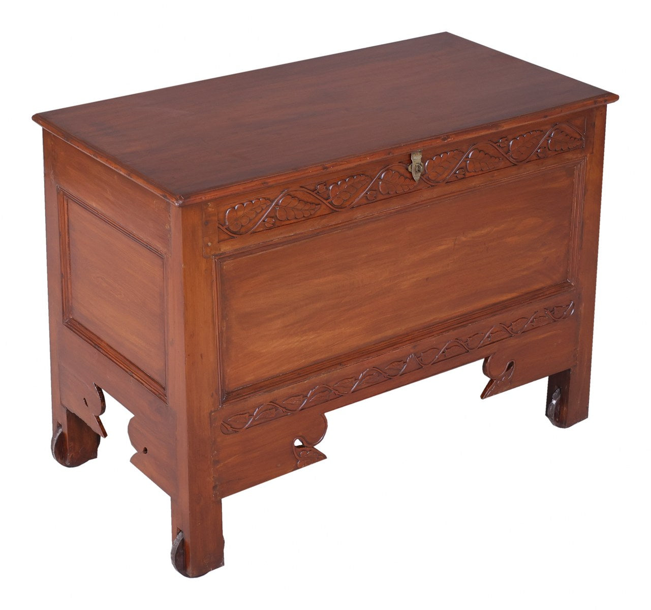 Stigand antique Chest