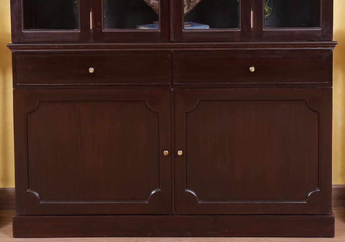 Pedro Cabinet