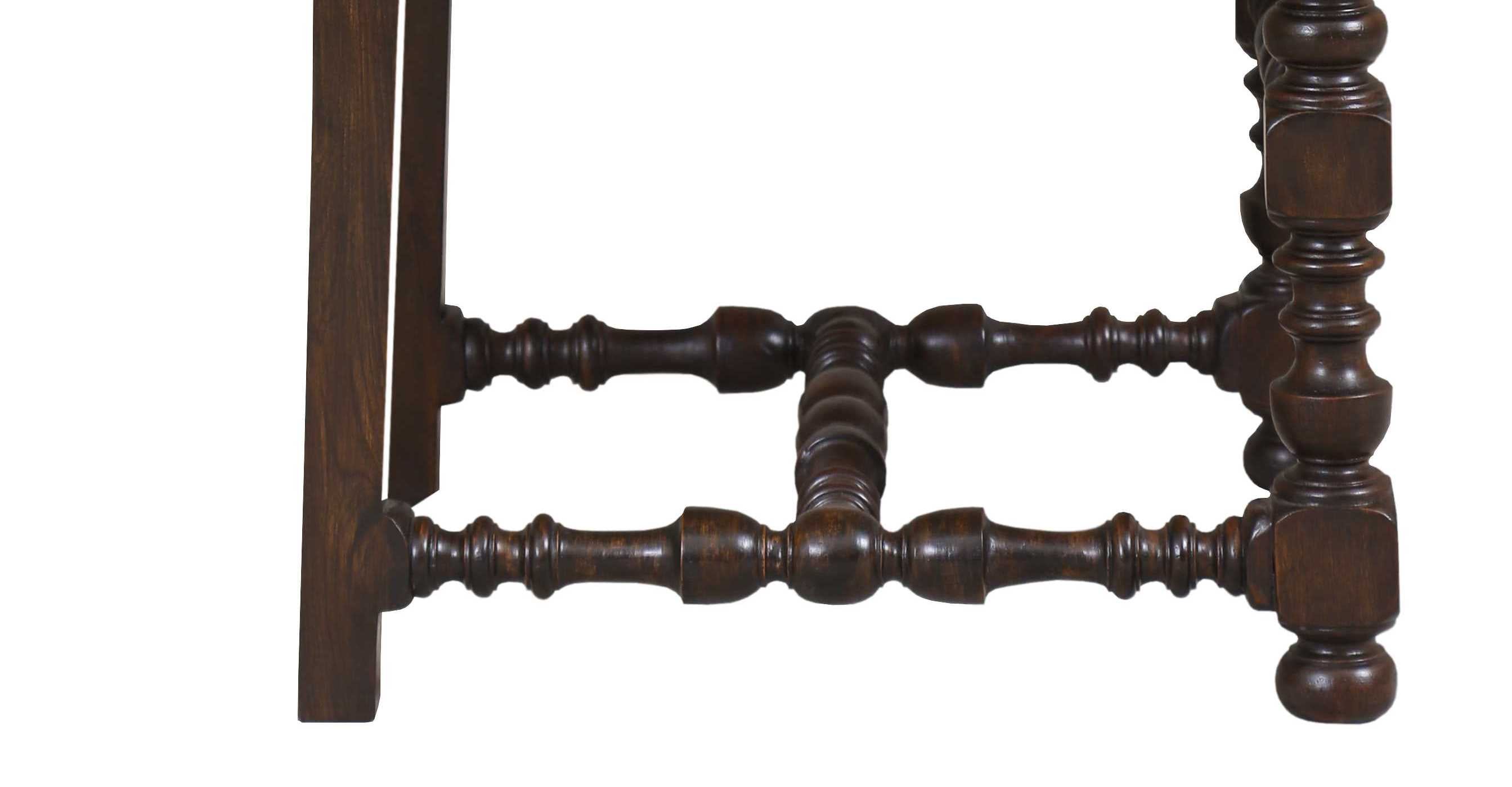Cox Chair