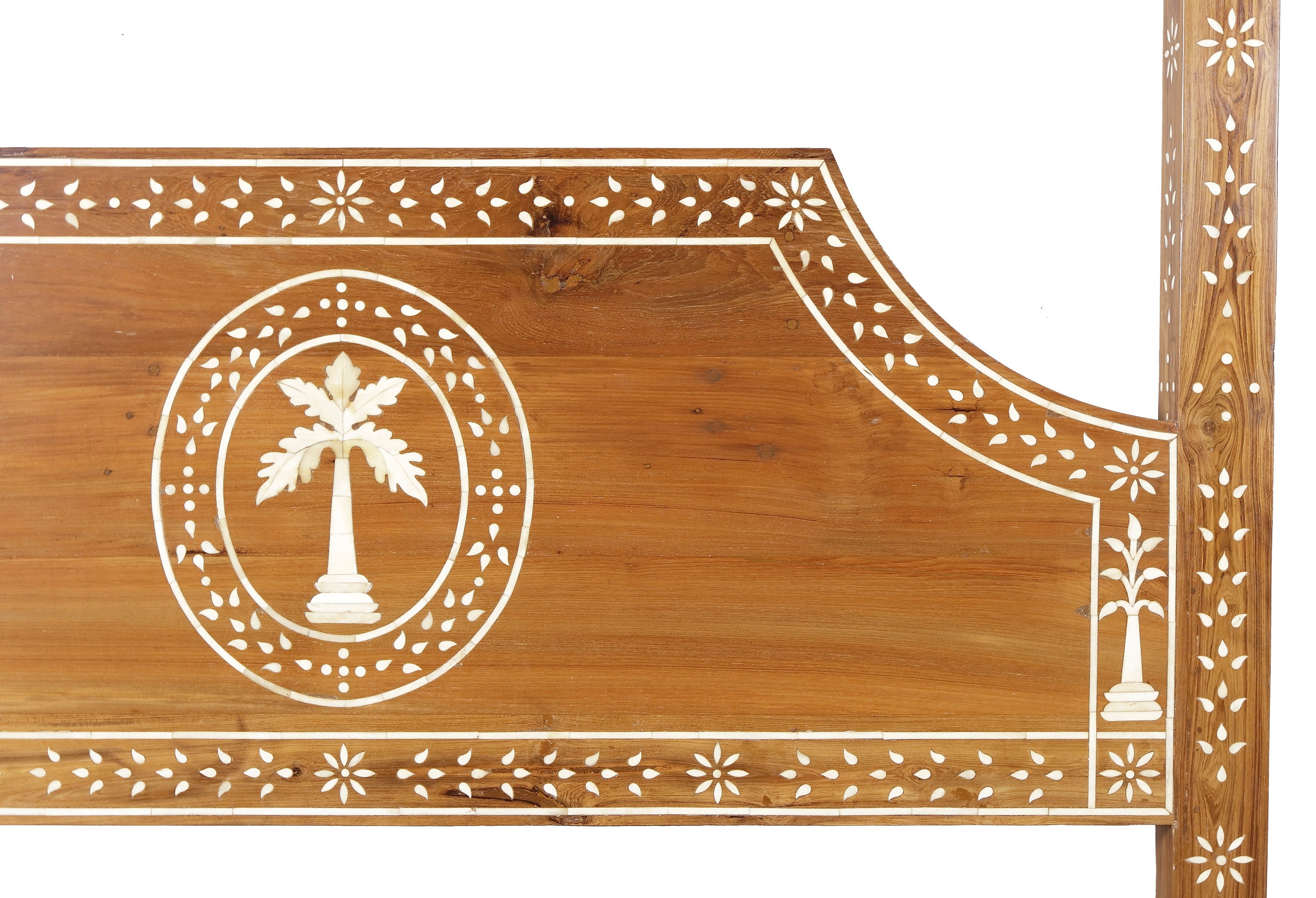Wilmot Inlaid Bed
