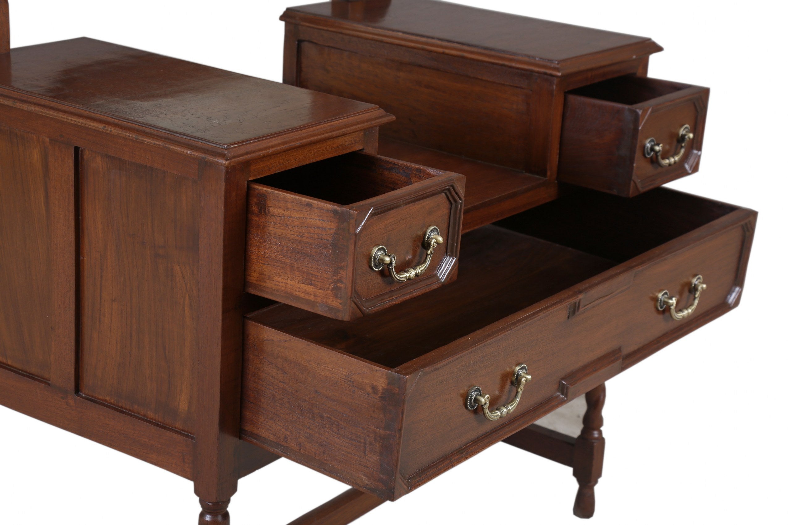Elizabeth Antique Dressing Table