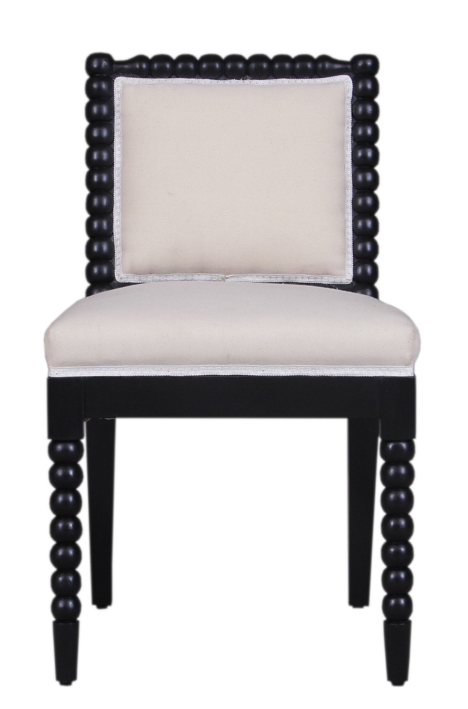 Philias Side Chair