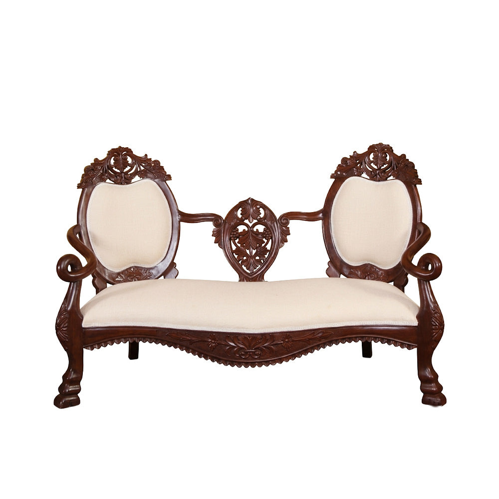 Richards Sofa