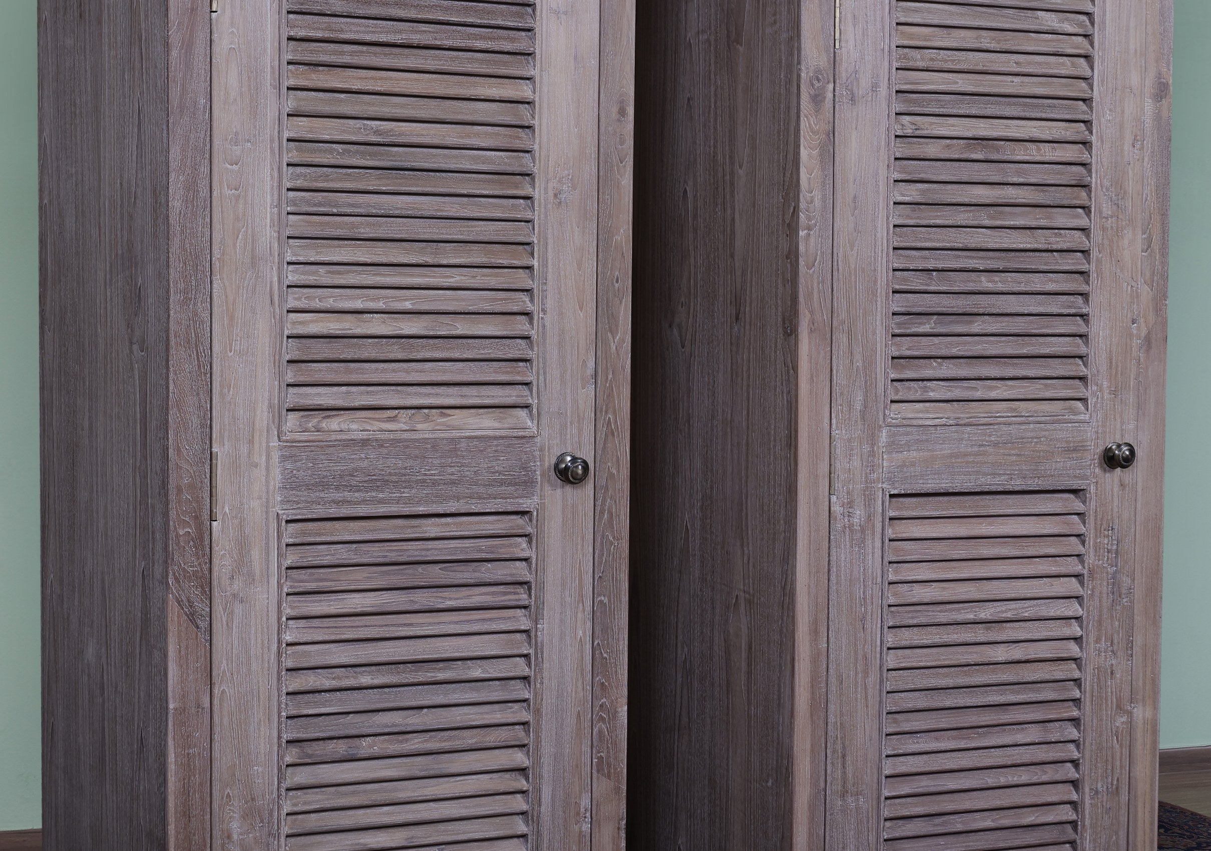 Goldfaden Closet