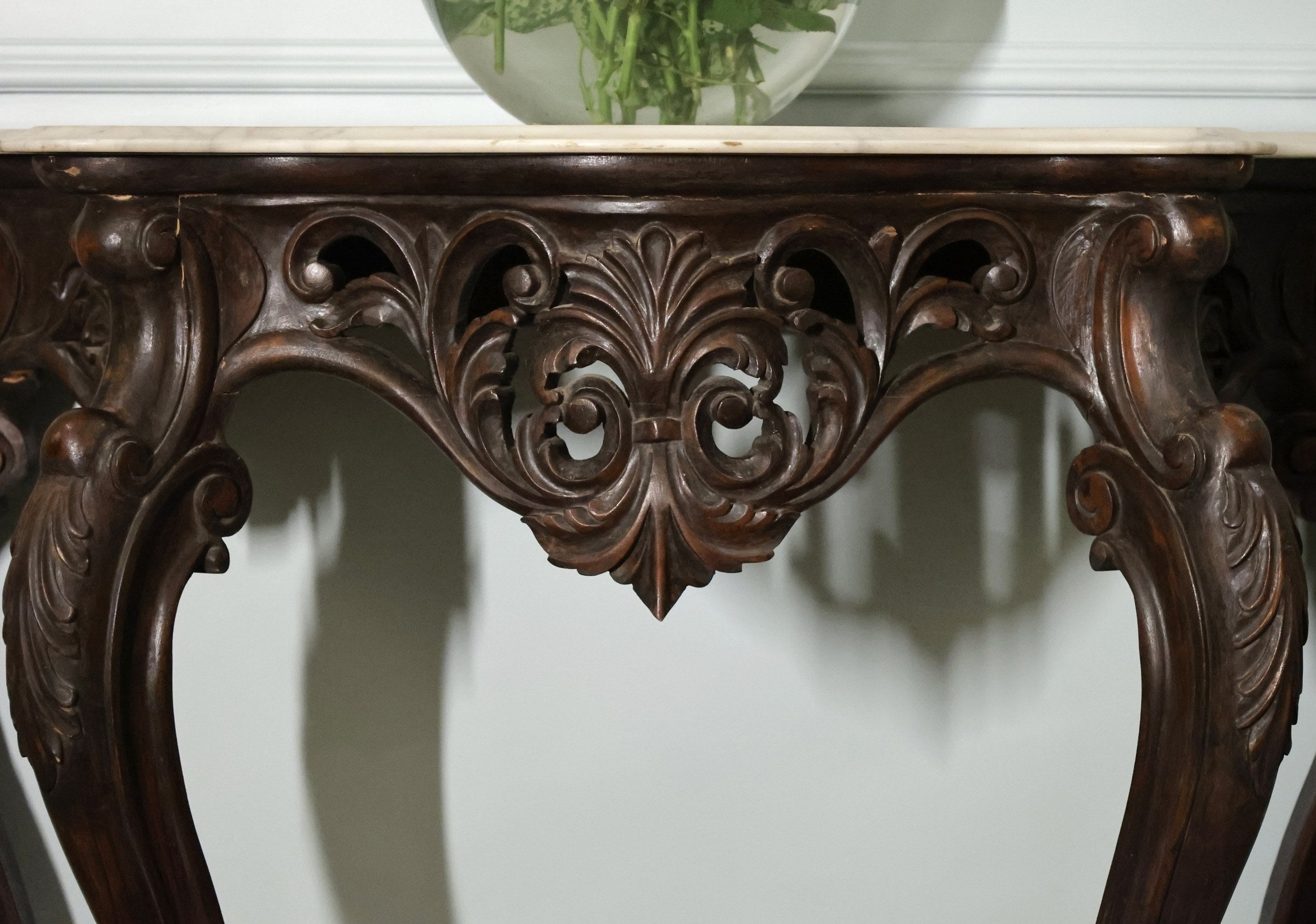 Conby Console Table