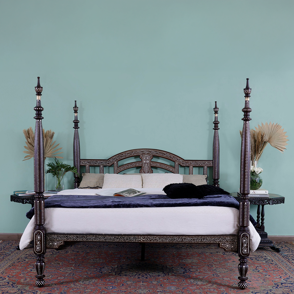 Whittingham Poster Bed