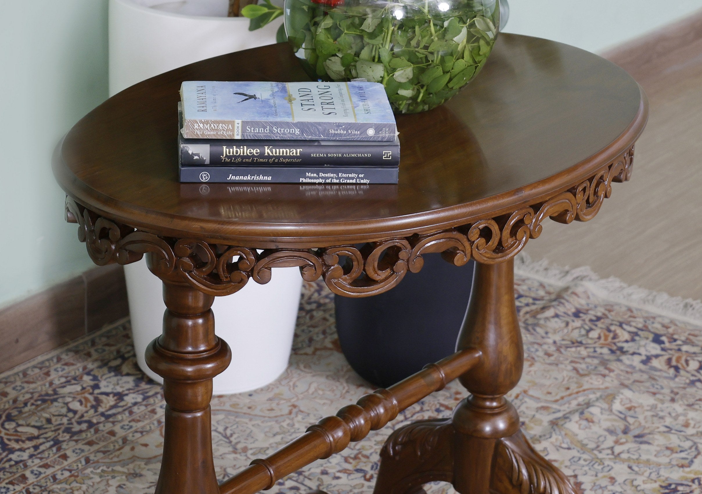 Fullerton Table