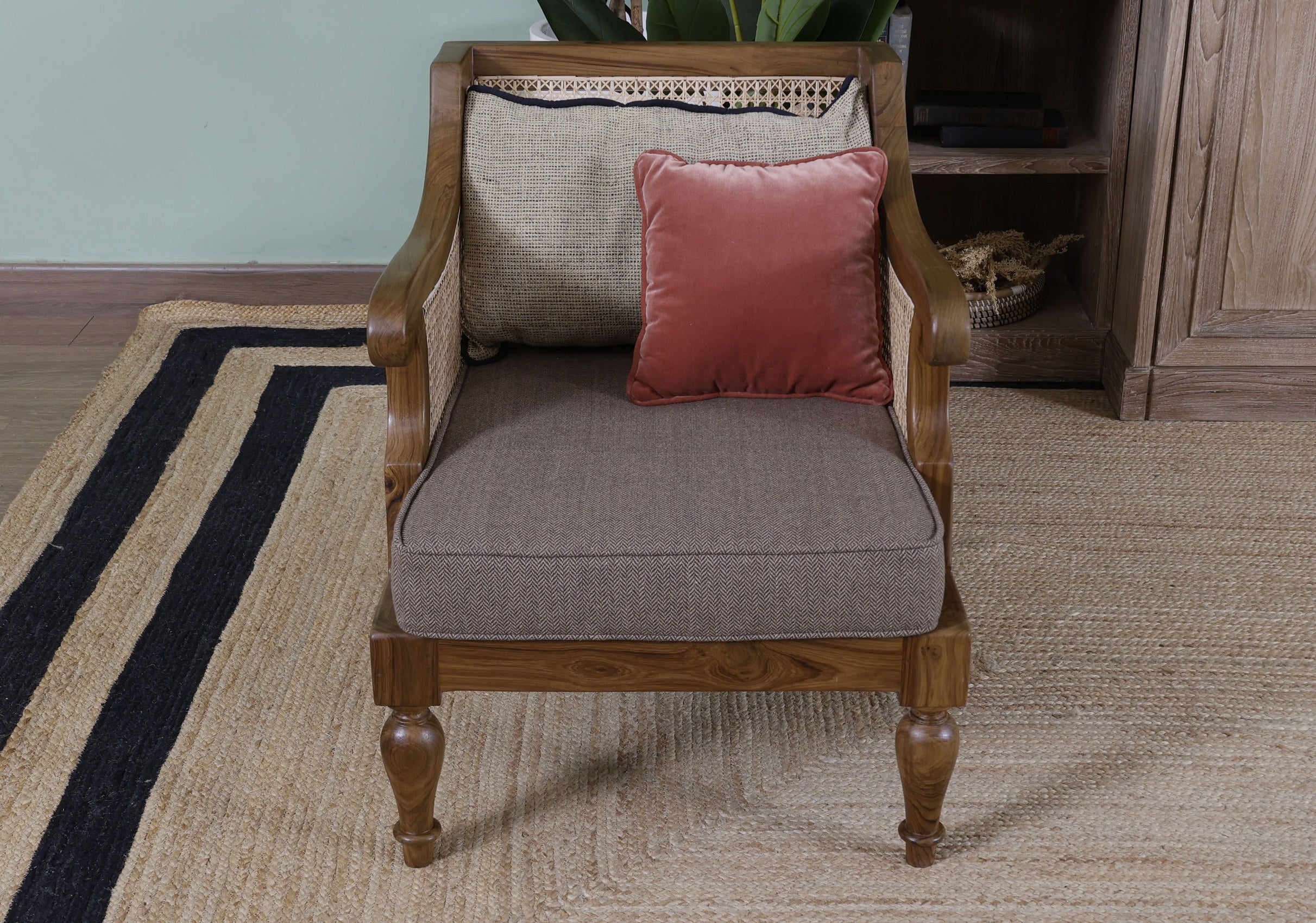 Tinker Lounge Chair
