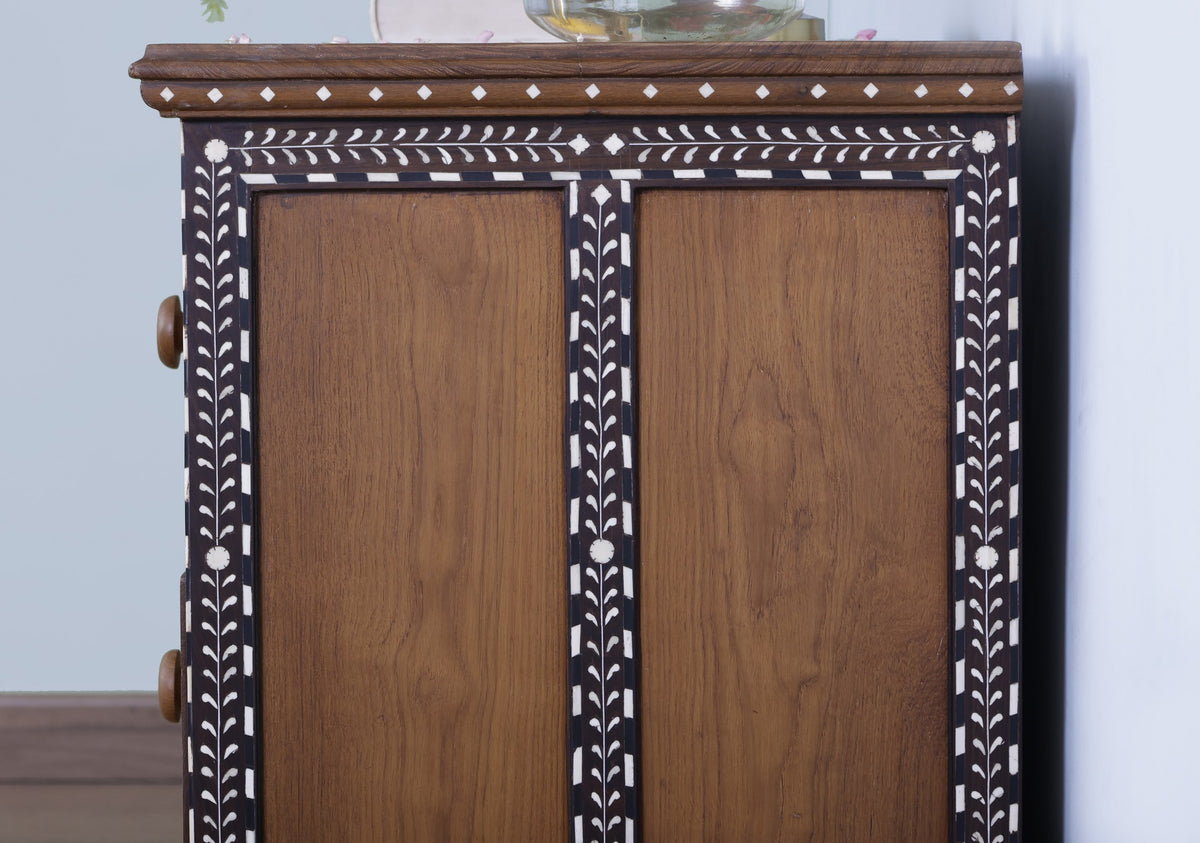 Cardenas Inlaid Chests of Drawers