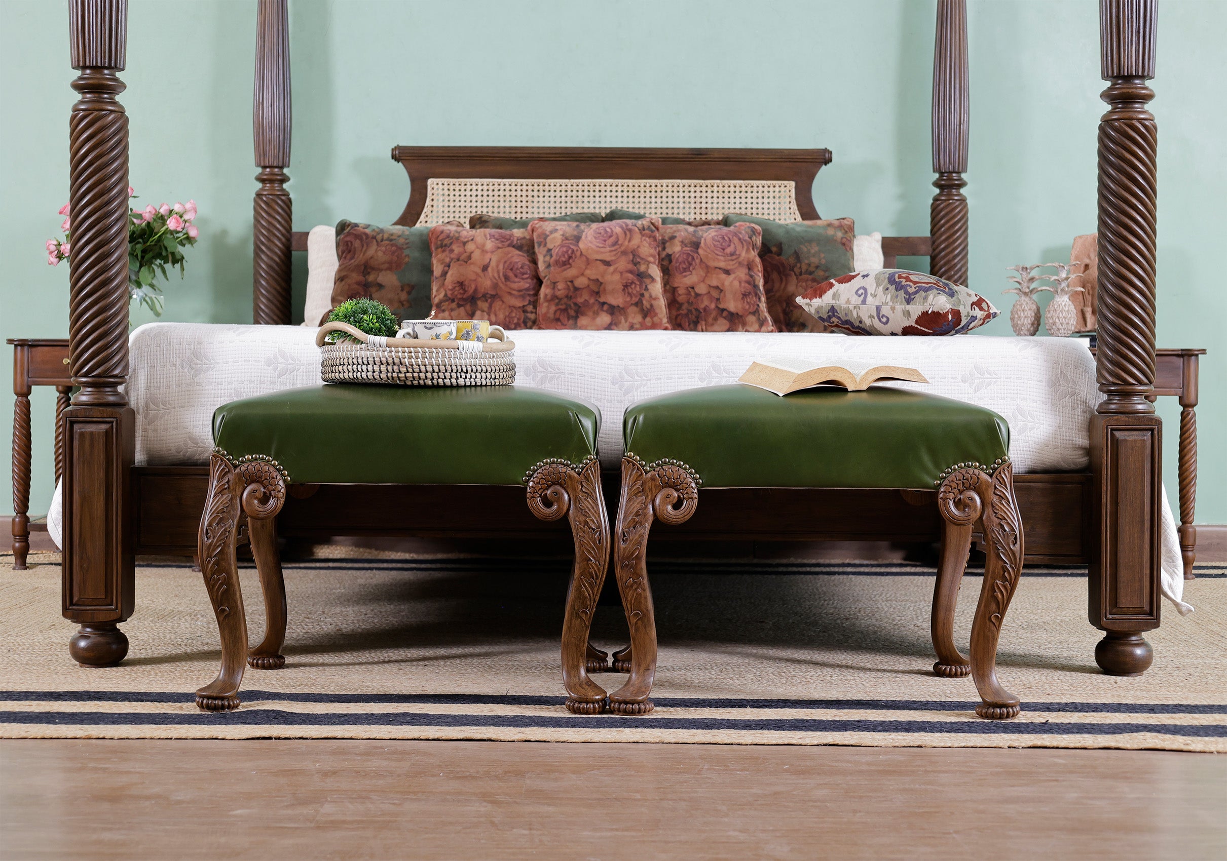 Selwyn Stool